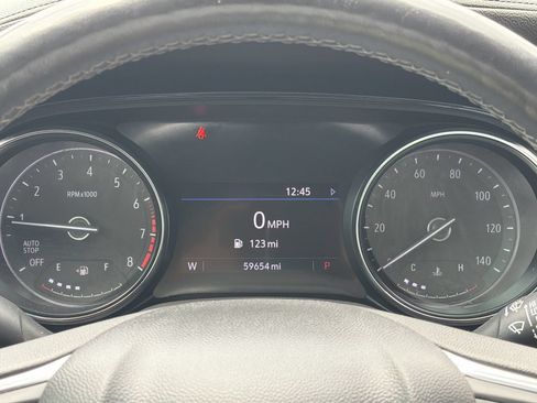 Used 2020 Buick Encore GX Essence FWD image 31