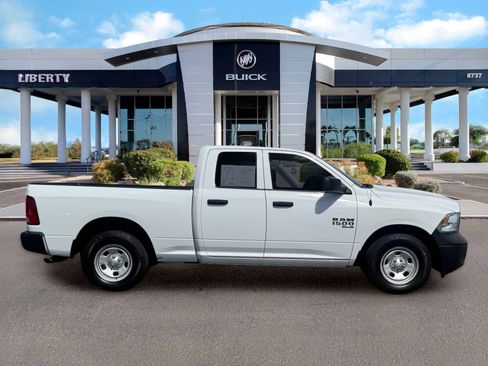 Used 2022 RAM 1500 Tradesman RWD image 2