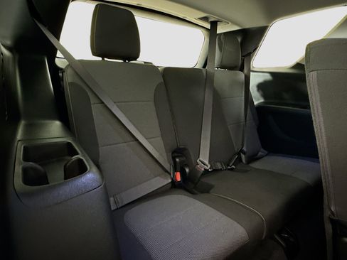 Used 2020 Chevrolet Traverse LS image 27