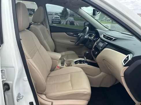 Used 2016 Nissan Rogue SL w/ SL Premium Package AWD/4WD image 23