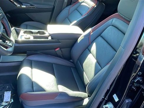 New 2026 Chevrolet Equinox RS w/ Convenience Package III image 11