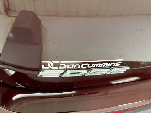 Used 2018 Ford Edge SEL w/ Equipment Group 201A FWD image 26