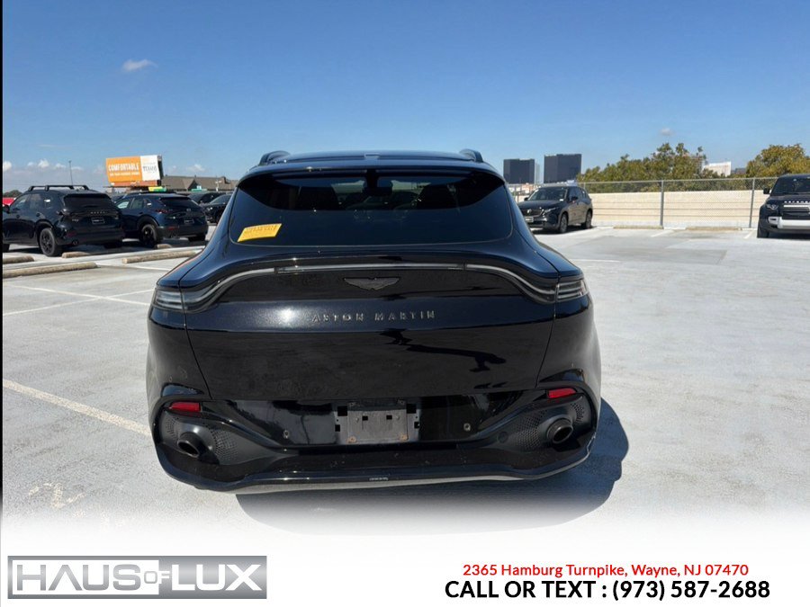 Used 2021 Aston Martin DBX AWD/4WD image 10