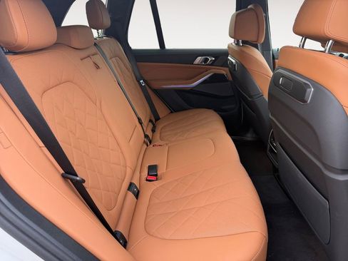 Used 2026 BMW X5 sDrive40i image 29