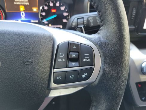 Used 2021 Ford Explorer XLT w/ Equipment Group 202A RWD image 22
