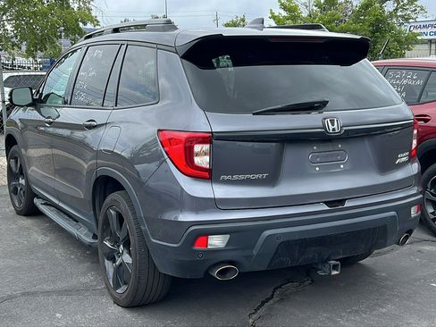 Used 2021 Honda Passport Elite image 2