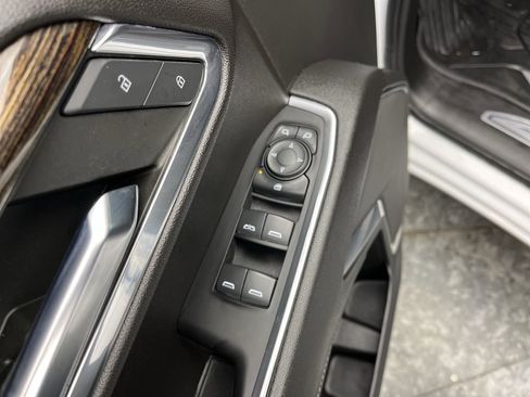 Certified 2023 GMC Sierra 1500 Elevation image 9