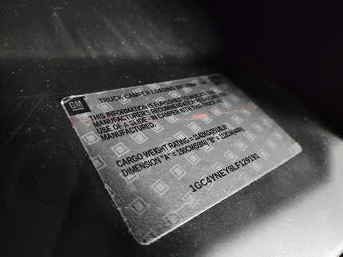 Used 2020 Chevrolet Silverado 2500 LT w/ Convenience Package image 44