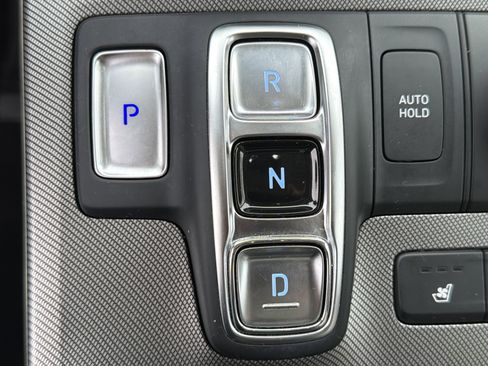 Used 2020 Hyundai Palisade Limited image 16