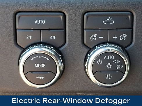 Used 2024 GMC Sierra 1500 Elevation AWD/4WD image 9