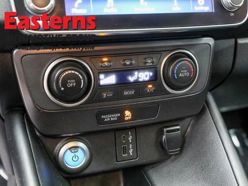 Used 2022 Nissan Leaf S image 20