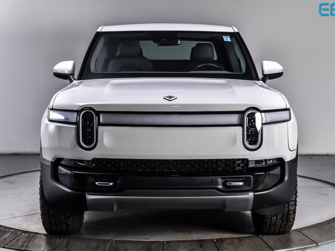 Used 2022 Rivian R1T Adventure AWD/4WD image 3