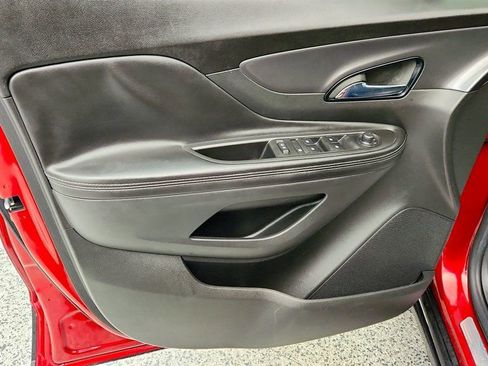 Used 2022 Buick Encore Preferred w/ Safety Package II image 10