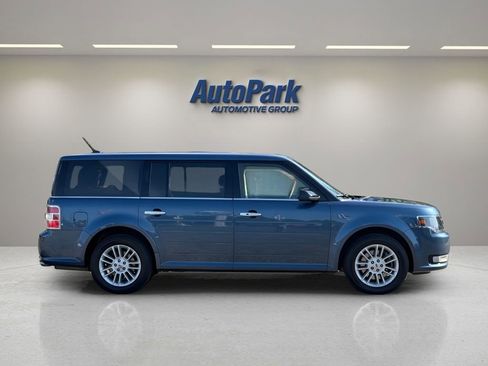 Used 2018 Ford Flex SEL w/ Equipment Group 202A FWD image 8