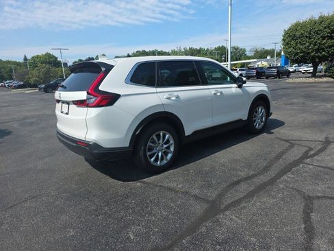 Certified 2026 Honda CR-V EX image 7