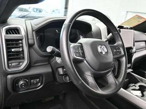 Used 2024 RAM 2500 Laramie w/ Night Edition image 16