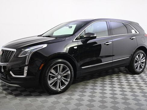 New 2025 Cadillac XT5 Premium Luxury w/ Technology Package image 2