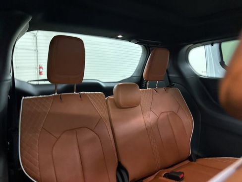 New 2026 Chrysler Pacifica Pinnacle AWD/4WD image 22