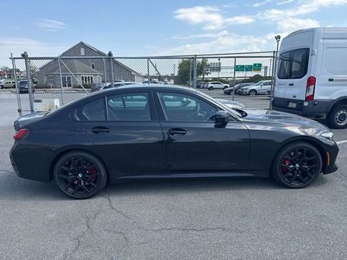 Certified 2026 BMW 330i xDrive Sedan w/ M Sport Package AWD/4WD image 8