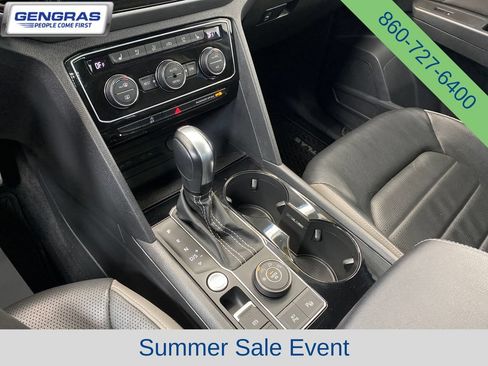 Used 2023 Volkswagen Atlas SEL Premium AWD/4WD image 17