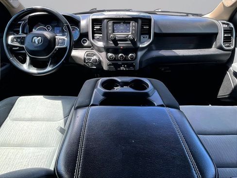 Used 2020 RAM 1500 Big Horn AWD/4WD image 17