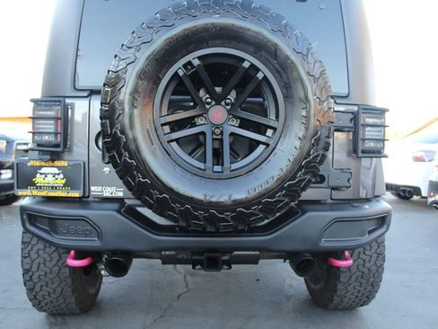 Used 2014 Jeep Wrangler Rubicon image 22