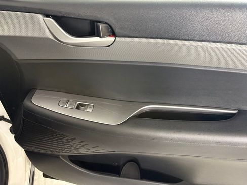 Used 2025 Hyundai Palisade SEL FWD image 12