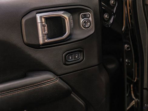 Used 2021 Jeep Wrangler Unlimited Rubicon image 99