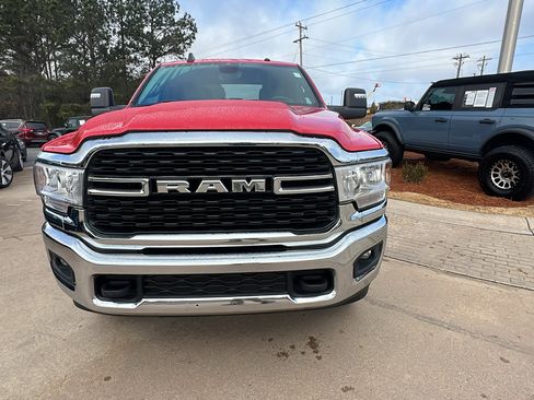 Used 2024 RAM 2500 Big Horn w/ Bed Utility Group image 3