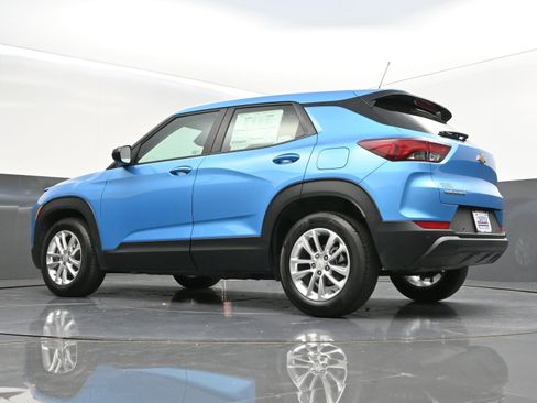 Used 2026 Chevrolet TrailBlazer LS w/ LS Confidence Package image 32