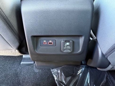 New 2026 Nissan Frontier SV image 17