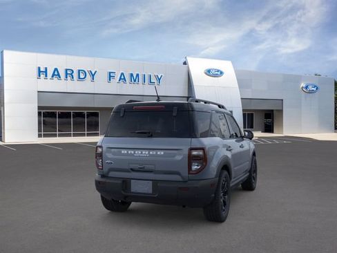 Used 2025 Ford Bronco Sport Outer Banks w/ Outer Banks Tech Package+ AWD/4WD image 8