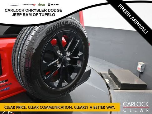 Used 2025 Jeep Wrangler Sahara w/ Safety Group image 32