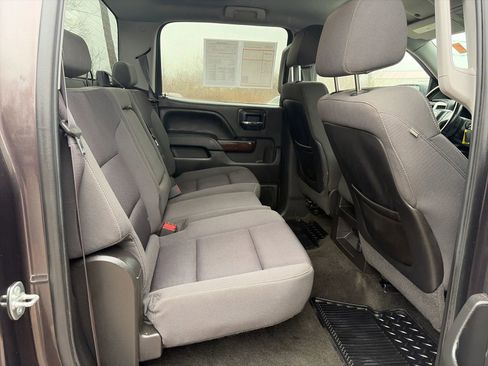 Used 2015 GMC Sierra 1500 SLE w/ SLE Value Package image 21