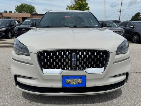 Used 2023 Lincoln Aviator Grand Touring w/ Equipment Group 301A AWD/4WD image 9