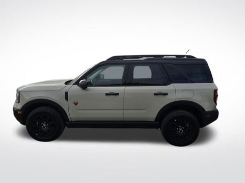 Used 2025 Ford Bronco Sport Badlands image 6