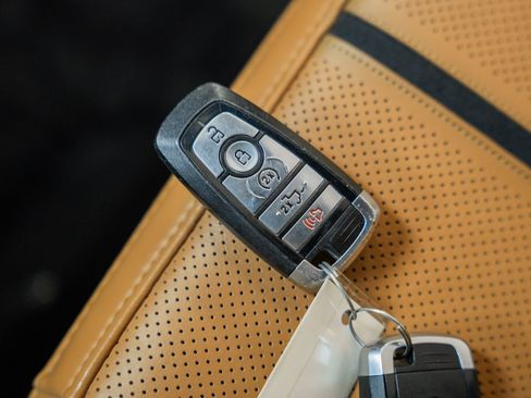 Used 2023 Ford F150 Platinum w/ FX4 Off-Road Package image 52