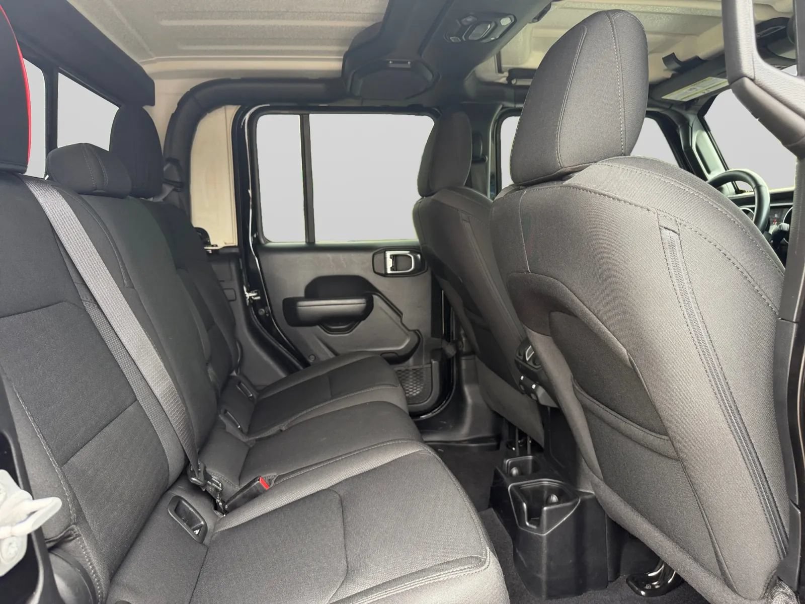 Used 2021 Jeep Gladiator Sport AWD/4WD image 30