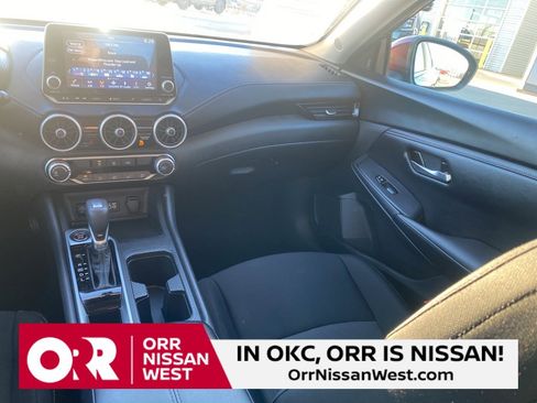 Used 2024 Nissan Sentra SV image 19