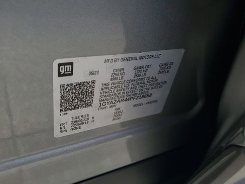 Used 2023 Cadillac XT4 Luxury w/ Cold Weather Package image 30