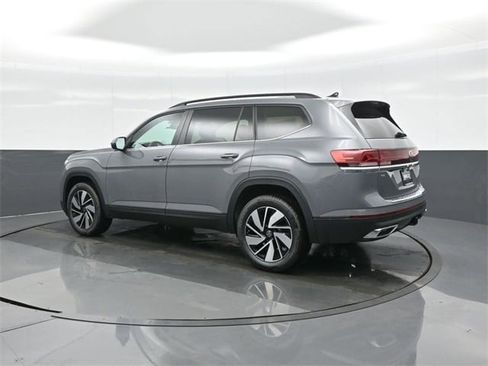 New 2026 Volkswagen Atlas SE image 5