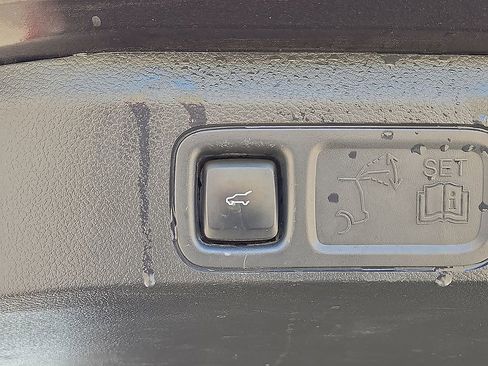 Used 2024 Ford Expedition Max Limited RWD image 15