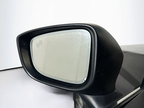 Used 2017 MAZDA MAZDA6 Grand Touring image 16