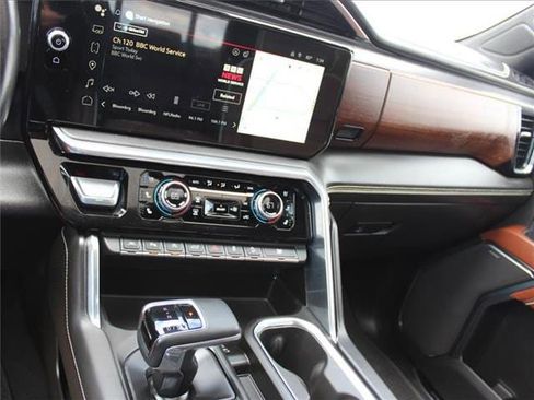 Used 2023 GMC Sierra 1500 Denali Ultimate image 14