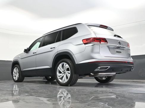 Used 2022 Volkswagen Atlas SE FWD image 23