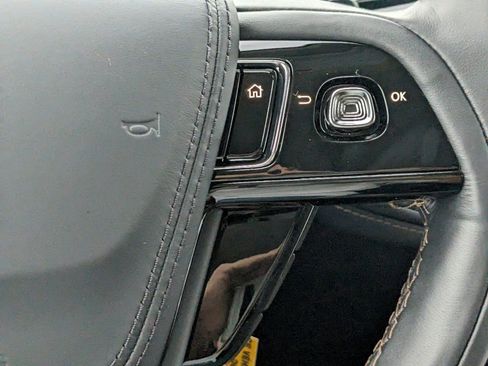 New 2025 Lincoln Aviator Reserve w/ Illumination Package image 27