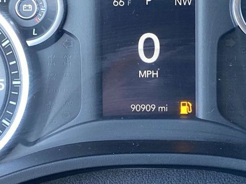 Used 2020 RAM 1500 Big Horn image 8