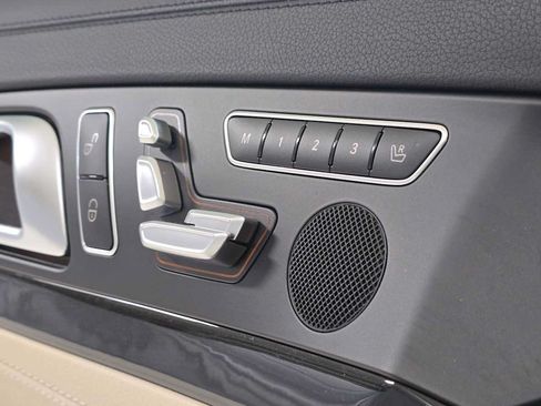 Used 2015 Mercedes-Benz SL 400 image 21