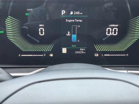 Certified 2026 Kia Sportage LX FWD image 16