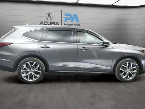 Certified 2022 Acura MDX SH-AWD w/ Technology Package image 24